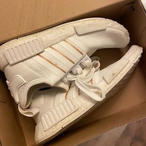 Women’s Adidas NMD R1s rose gold